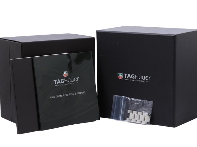 Tag Heuer Aquaracer - Back view