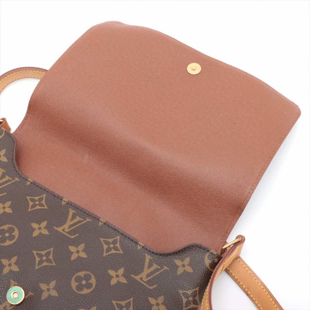 Louis Vuitton Musette Tango - Detail 1