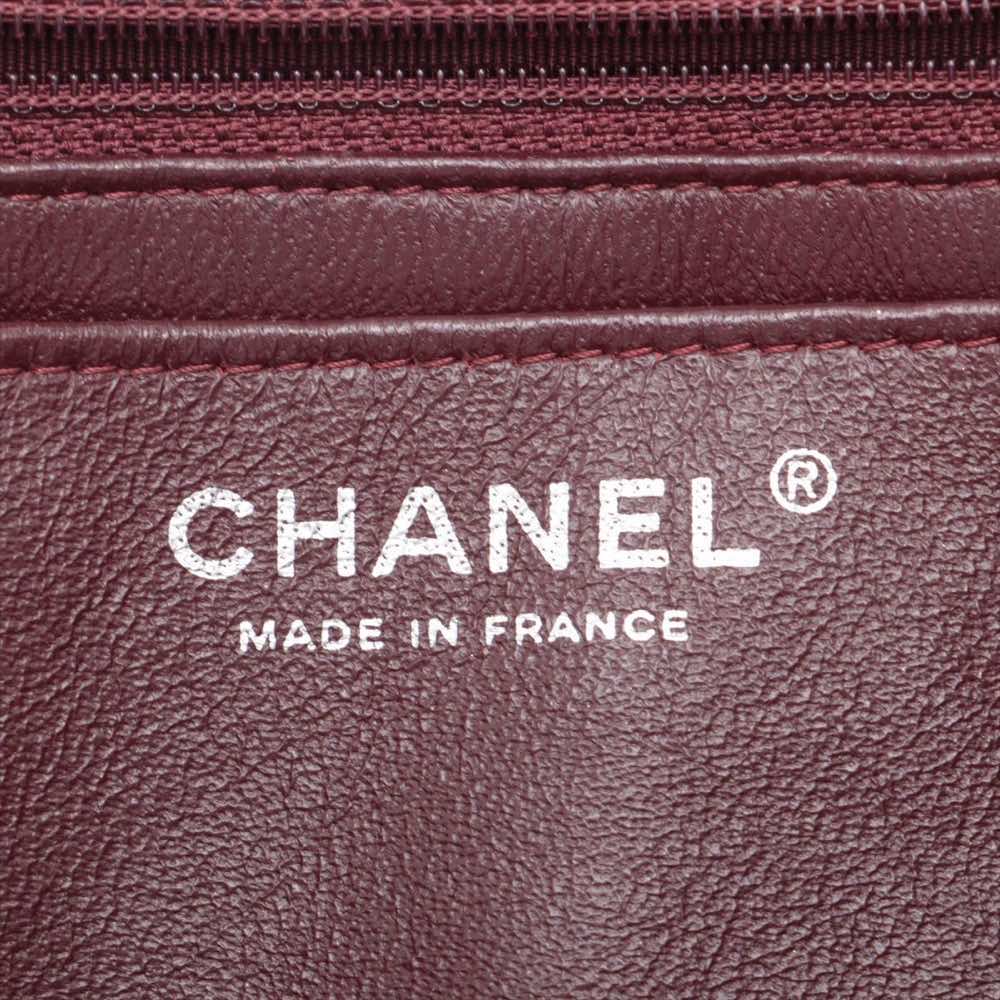 Chanel Timeless - Side view