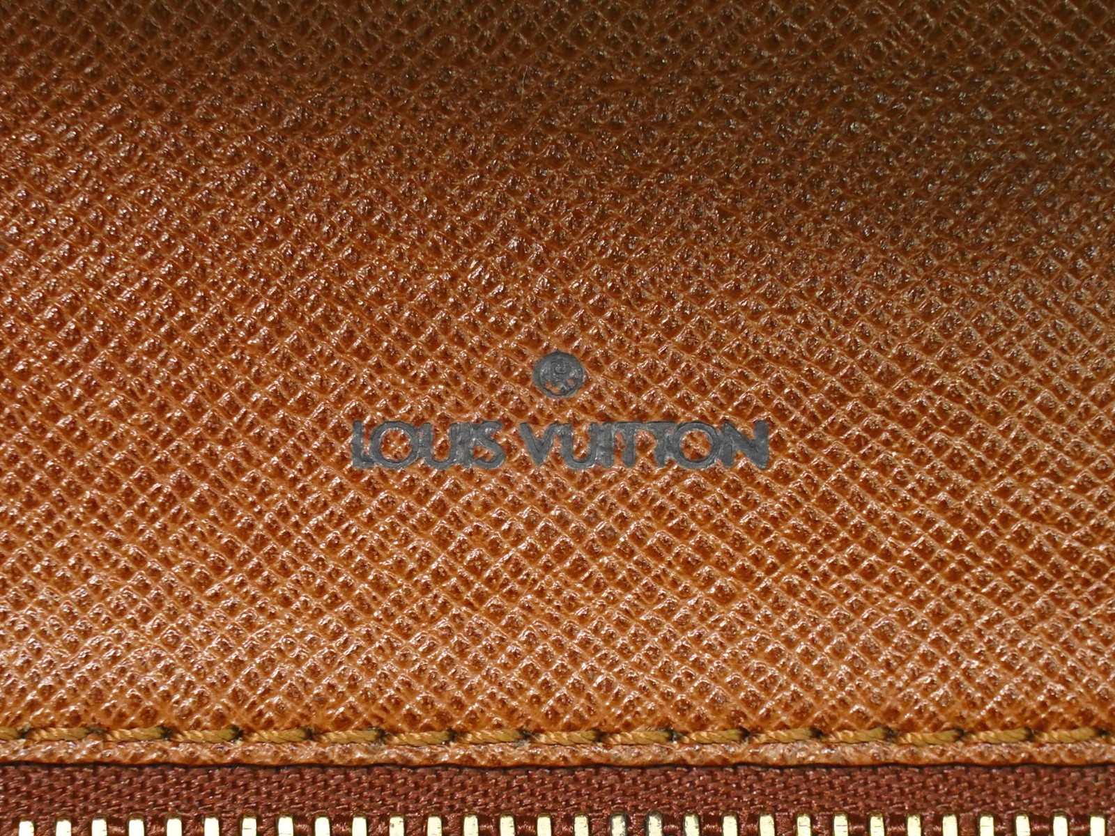 Louis Vuitton Monceau Handbag Brown Canvas Fair condition - Box View