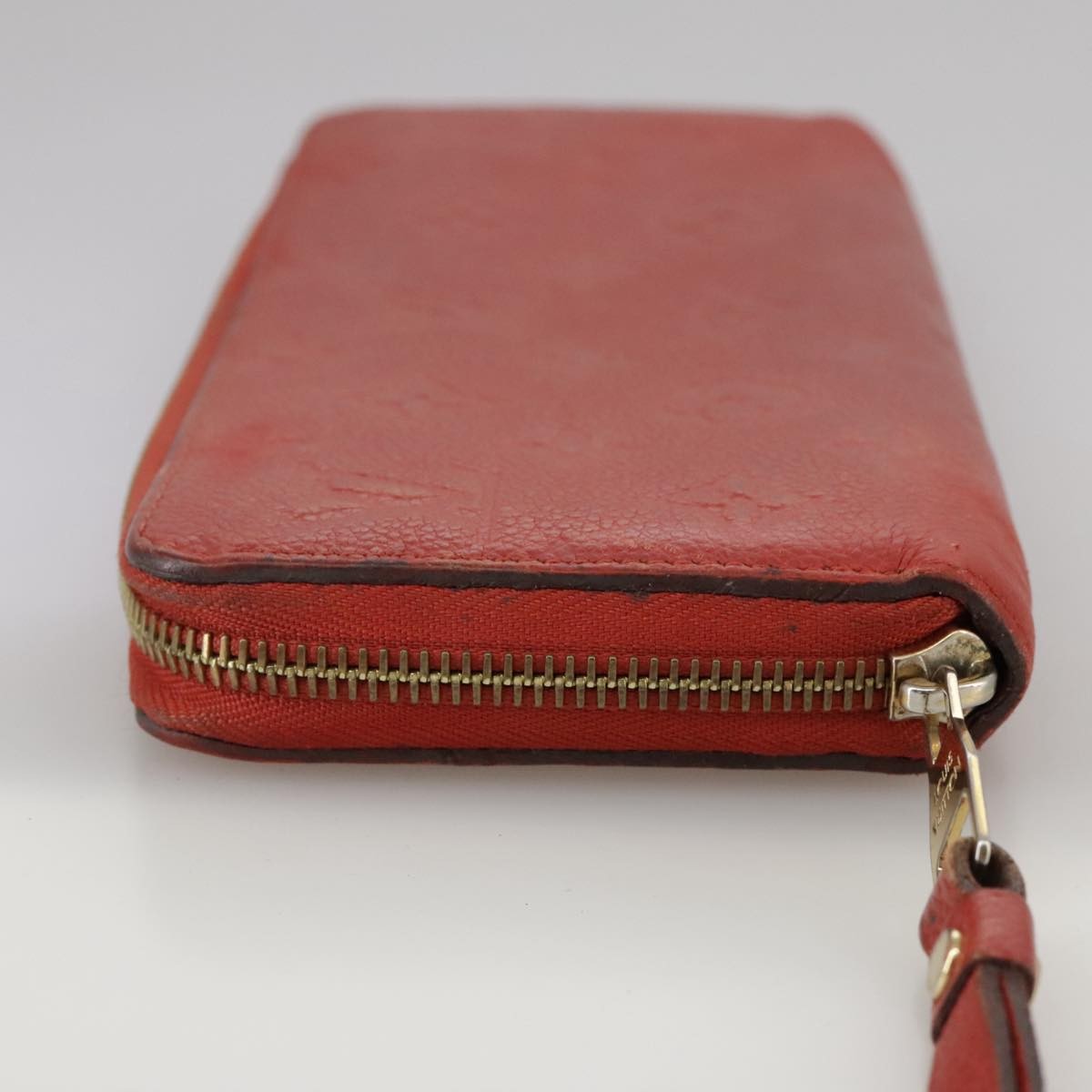 Louis Vuitton Portefeuille zippy Monogramme Empreinte Red Leather Good condition - Inside View