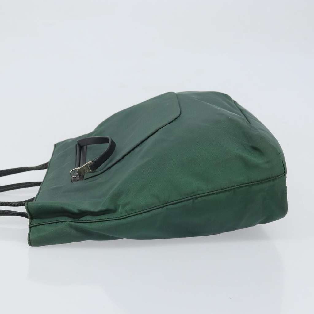 Prada Vintage Zip Tote Green Good condition - Model View