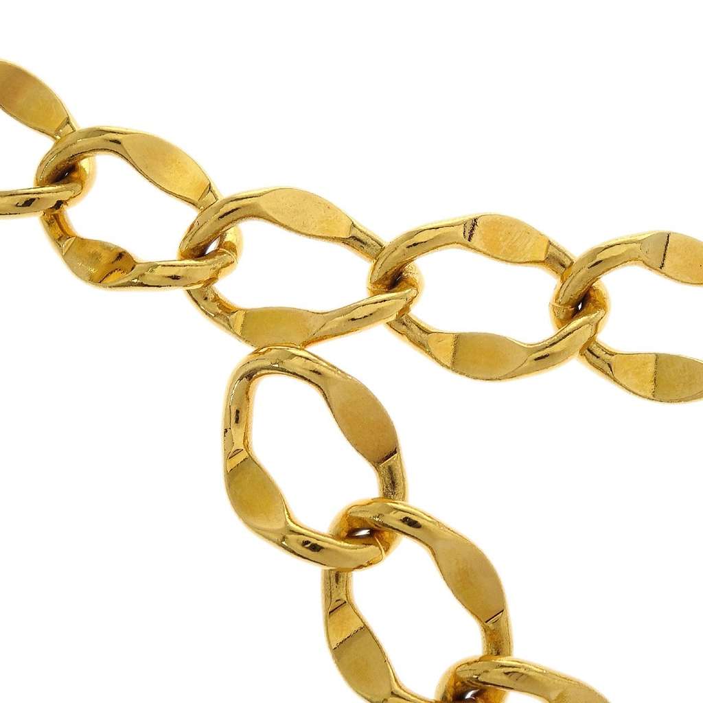 Chanel Vintage Medallion Chain Belt Gold Good condition - Back View