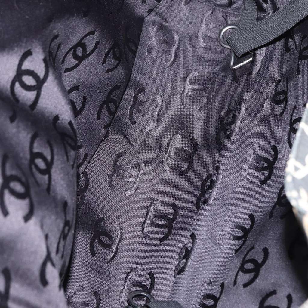 Chanel Boston Zip Tote Black Canvas Good condition - Model View