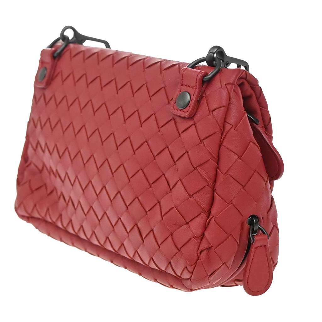 Bottega Veneta Expandable Chain Crossbody Bag Red Leather Good condition - Model View