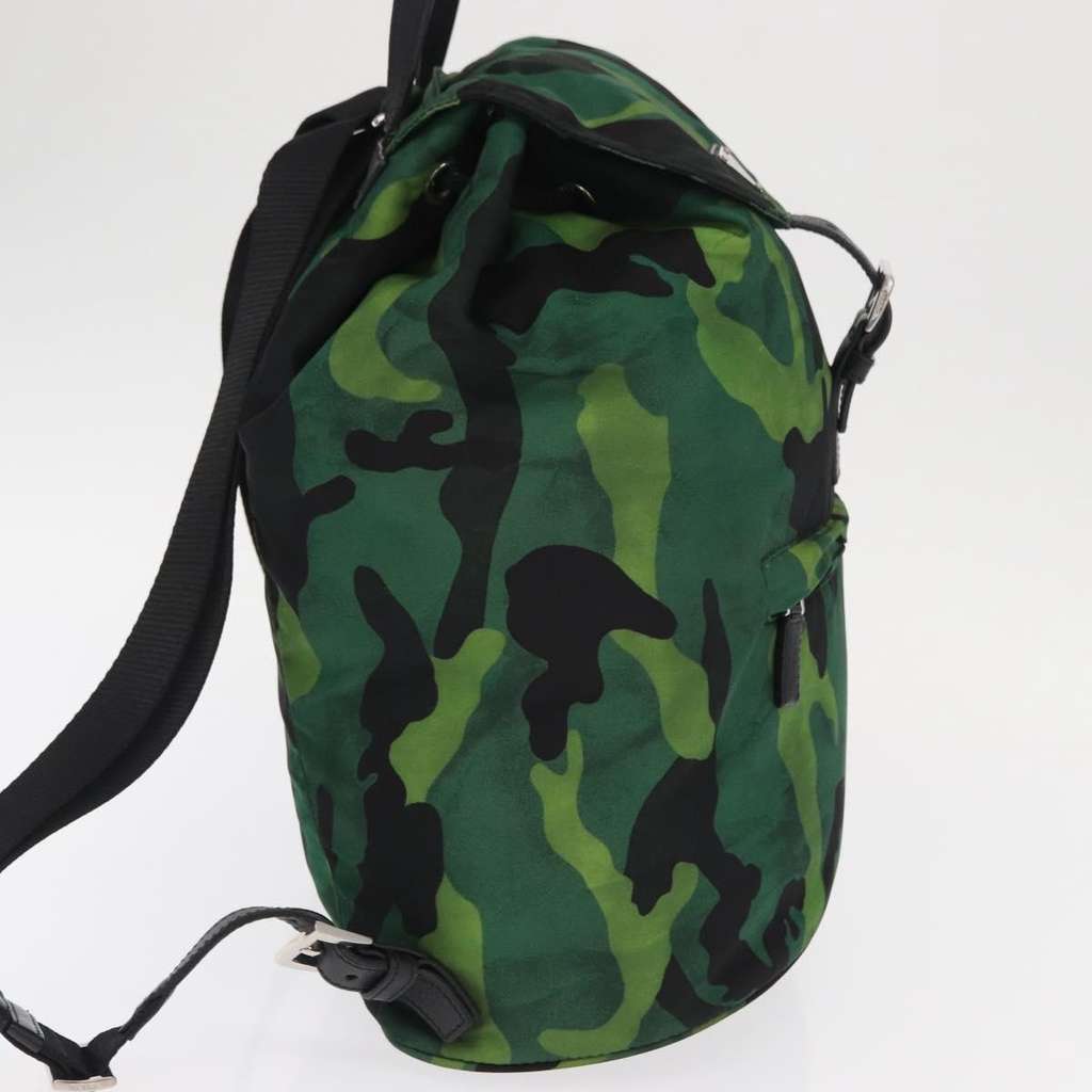Prada Camouflage Backpack Green Good condition - Model View