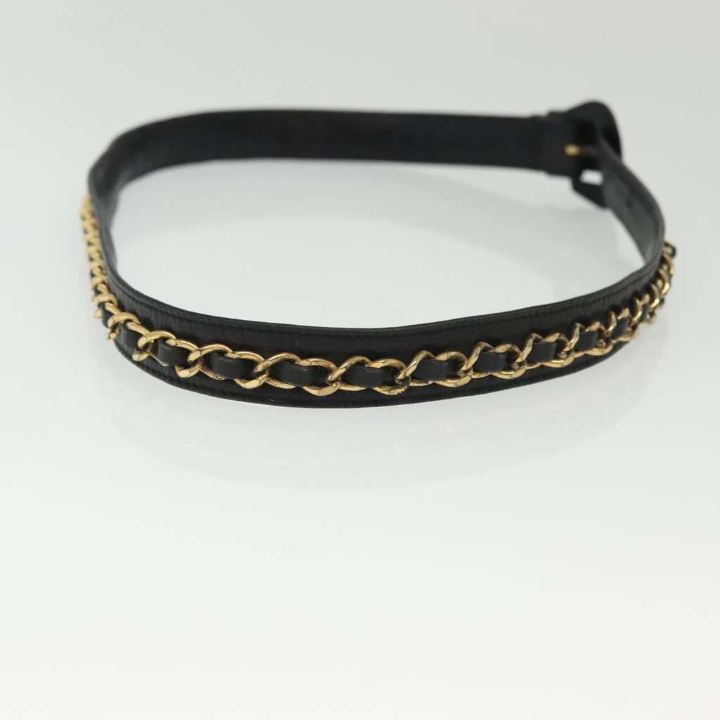 Chanel Vintage Buckle Chain Belt Black Leather Good condition - Model View