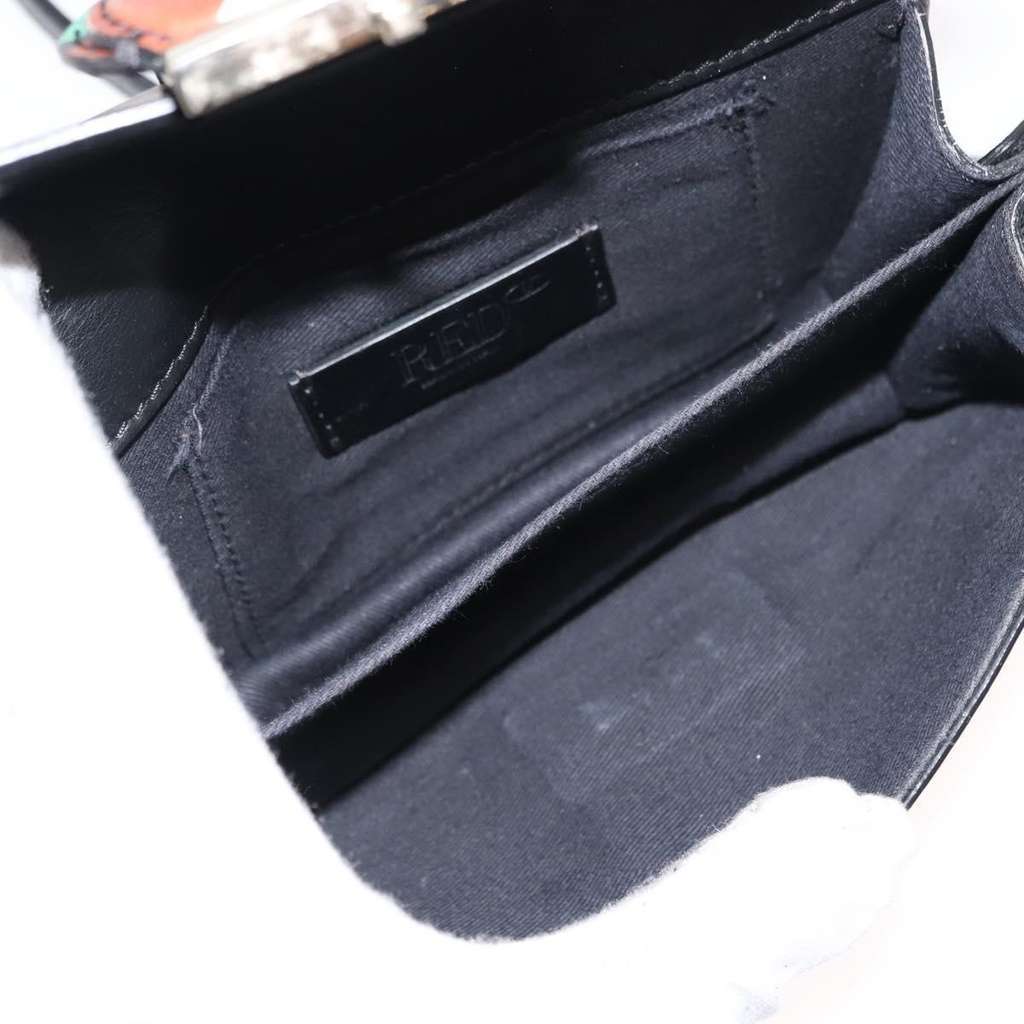 Valentino Garavani Glam Lock Shoulder Bag Other Leather Good condition - Box View