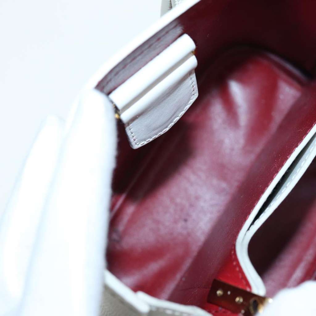 Prada Panier Bucket Bag White Leather Good condition - Box View