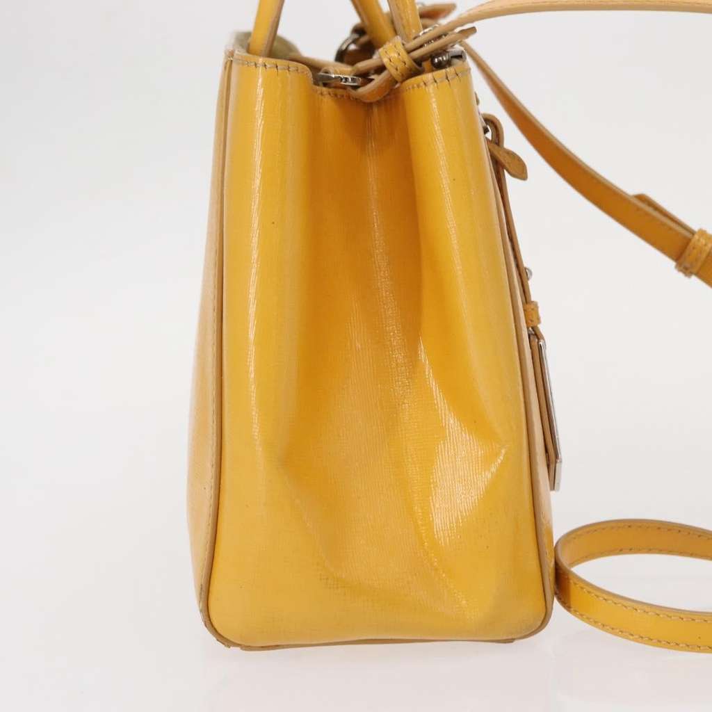 Fendi 2Jours Bag Yellow Leather Good condition - Model View