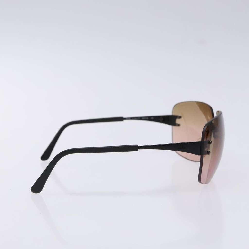 Chanel CHANEL Logo Sunglasses Eye Wear Brown Plastic Good condition - Model View