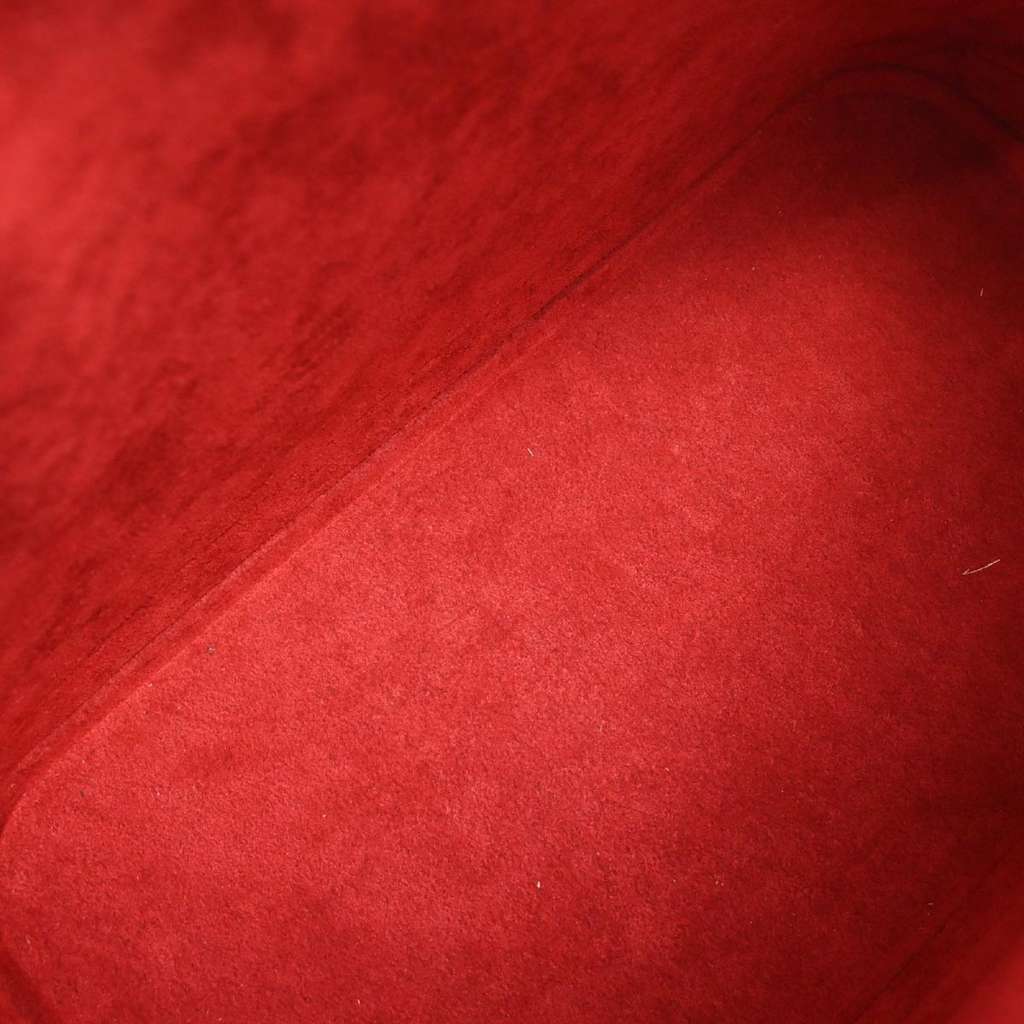 Louis Vuitton Alma Handbag Red Leather Good condition - Inside View