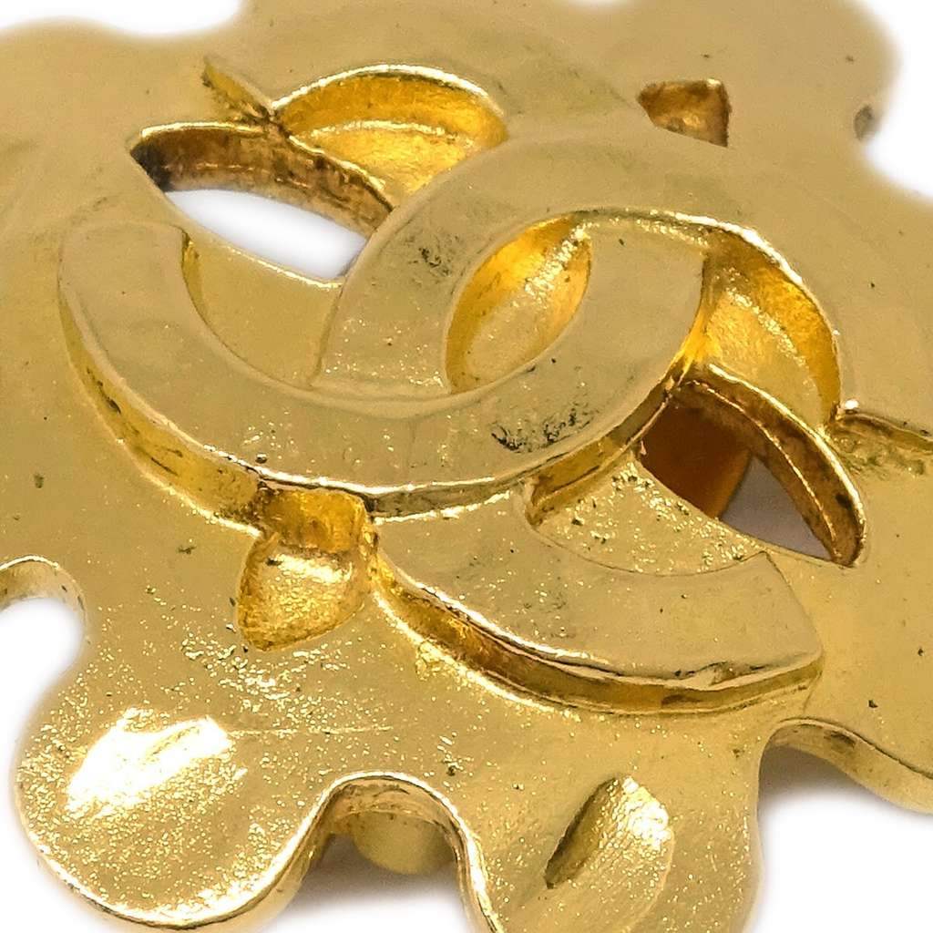 Chanel Vintage Flower Clip-On Earrings Gold Good condition - Back View