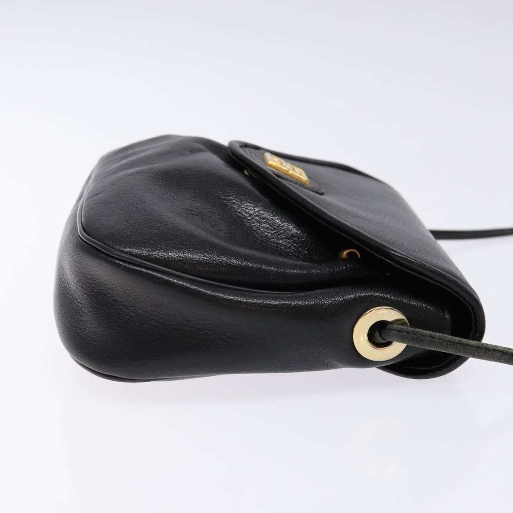Givenchy Vintage 4G shoulder bag Black Leather Good condition - Inside View
