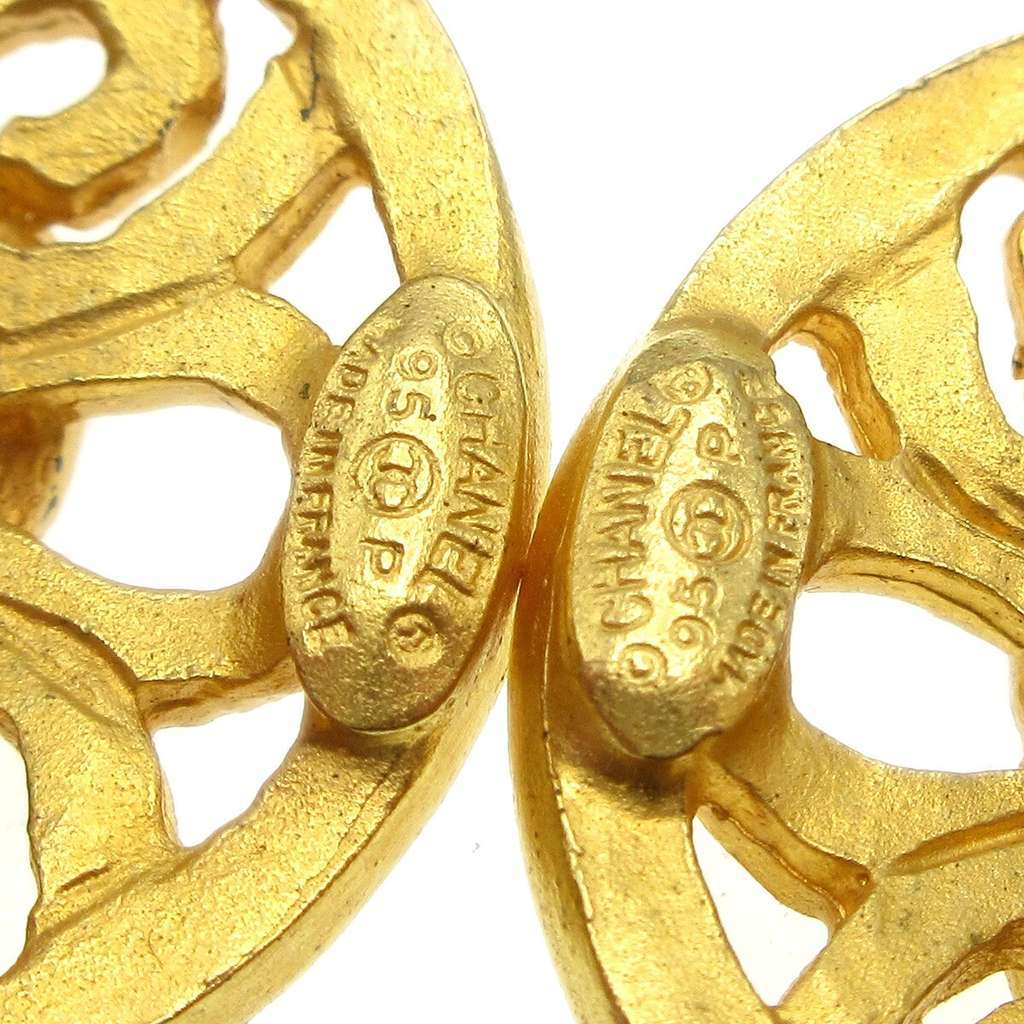 Chanel CC Round Earrings Gold Good condition - Inside View