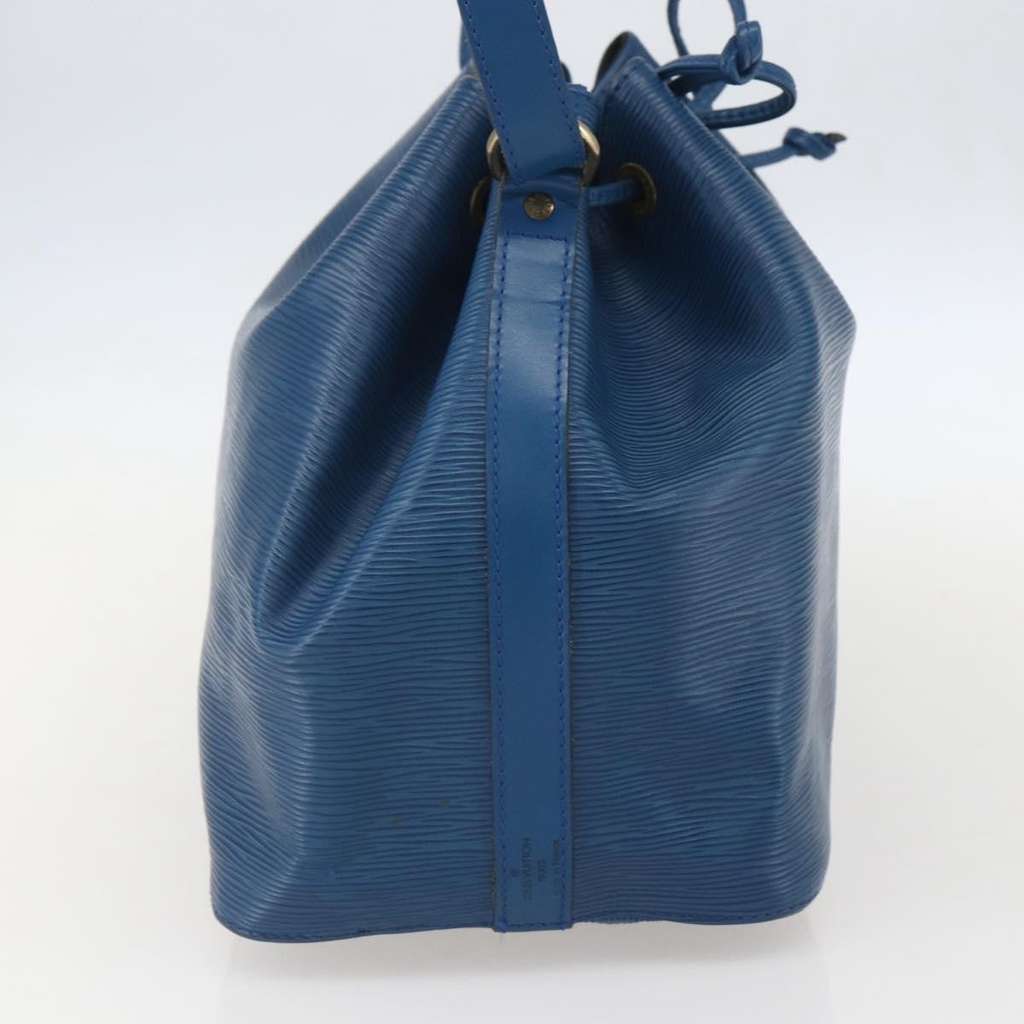 Louis Vuitton Petit Noe Handbag Blue Leather Good condition - Inside View