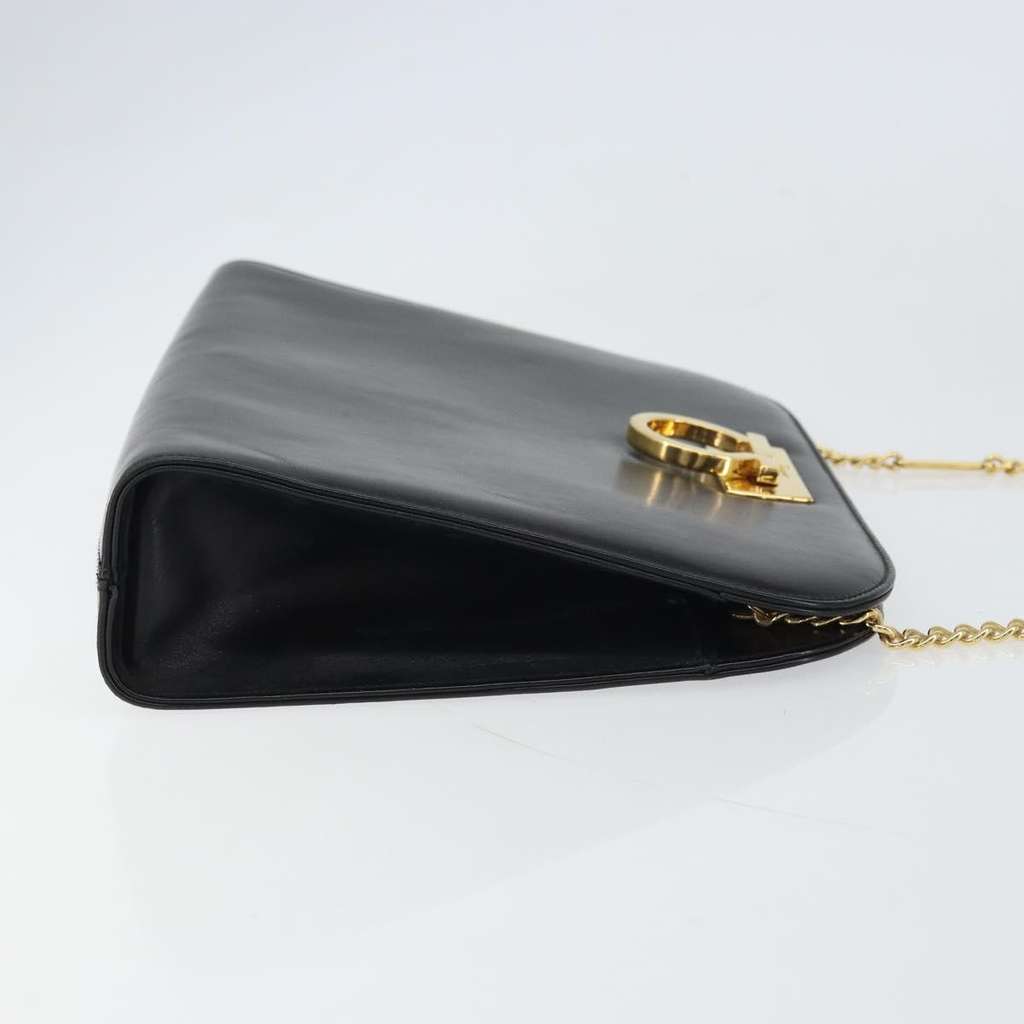 Salvatore Ferragamo Vintage Gancini Chain Shoulder Bag Black Leather Good condition - Inside View