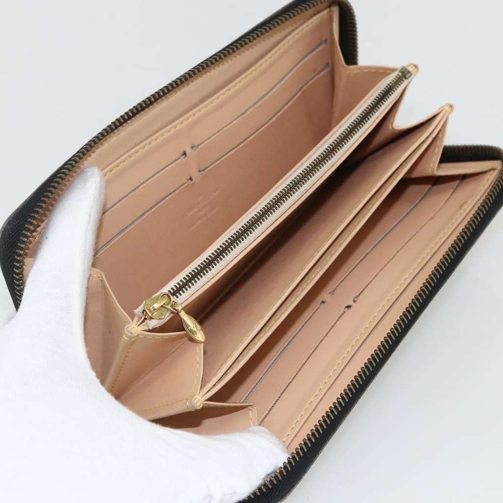 Louis Vuitton Zippy Wallet NM Other Canvas Good condition - Box View