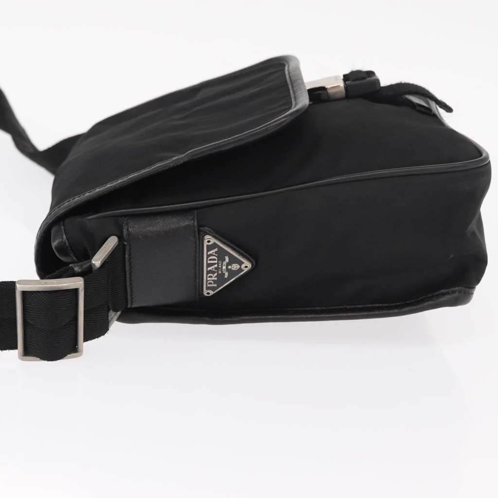 Prada Logo Flap Messenger Bag Black Good condition - Model View