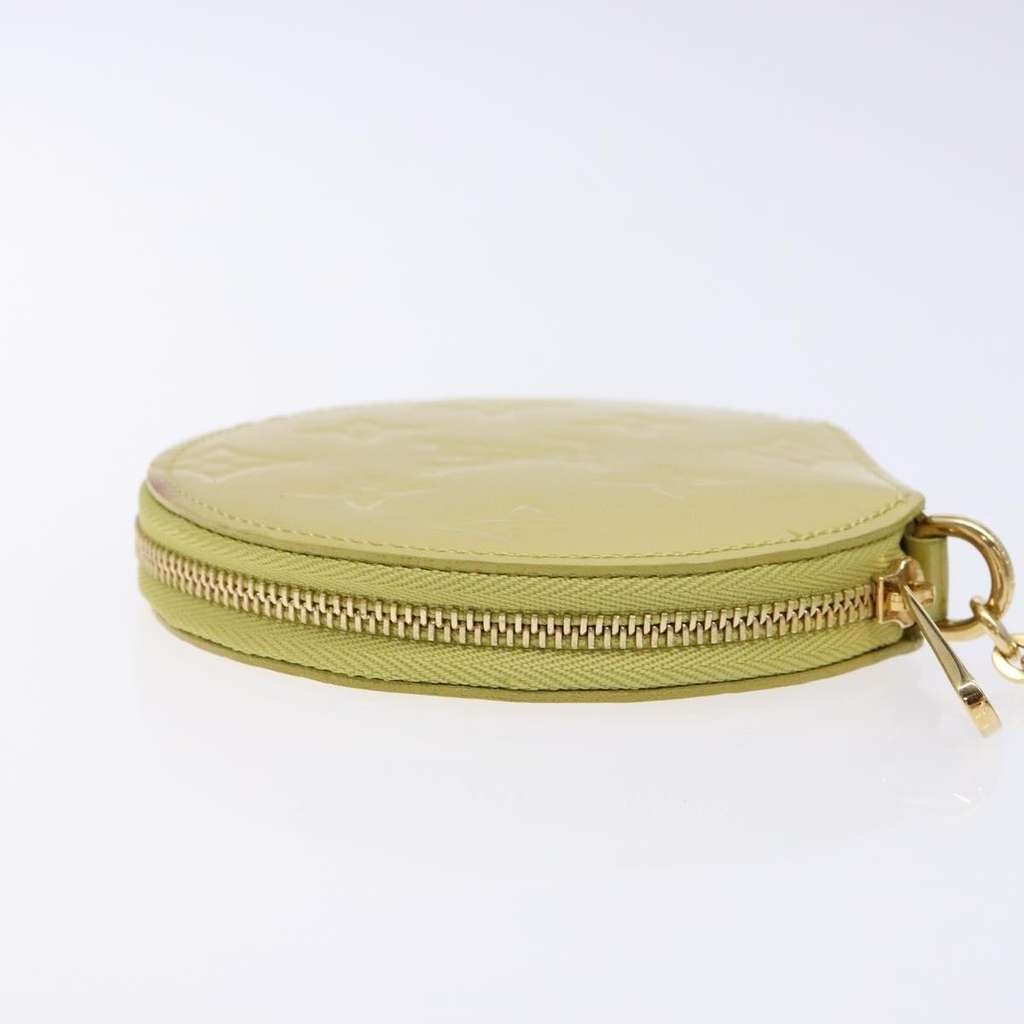 Louis Vuitton Boite Chapeau Coin Purse Beige Good condition - Model View
