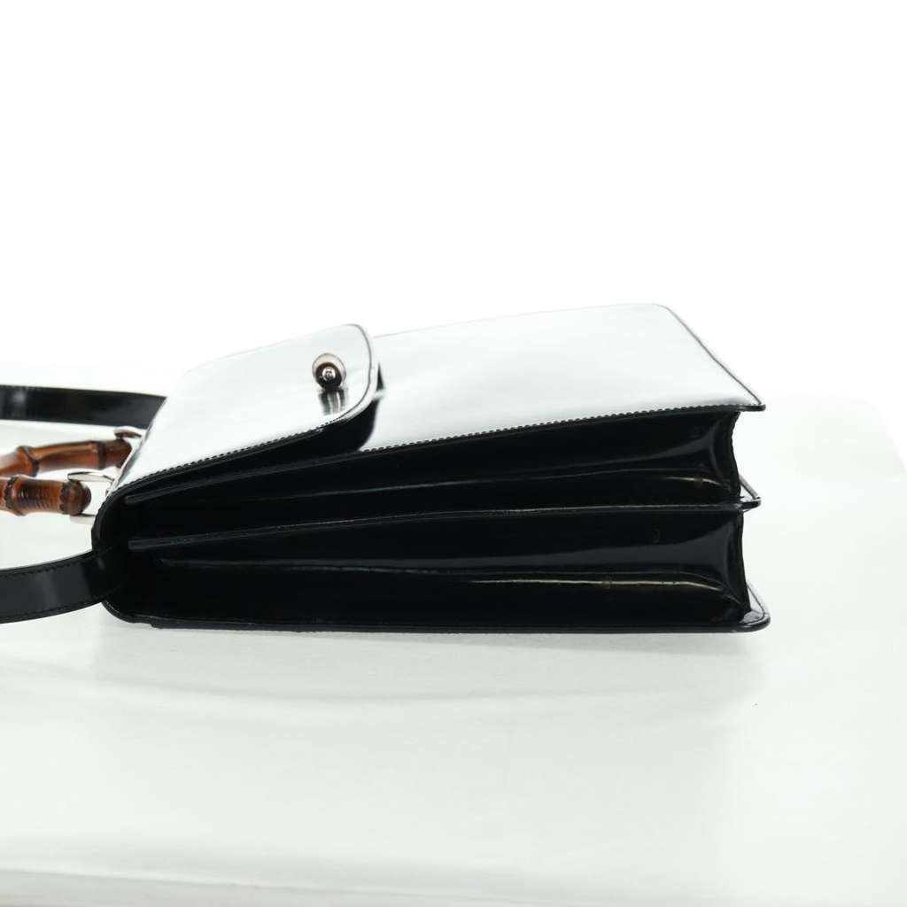 Gucci Vintage Bamboo Handle Bag Black Fair condition - Model View