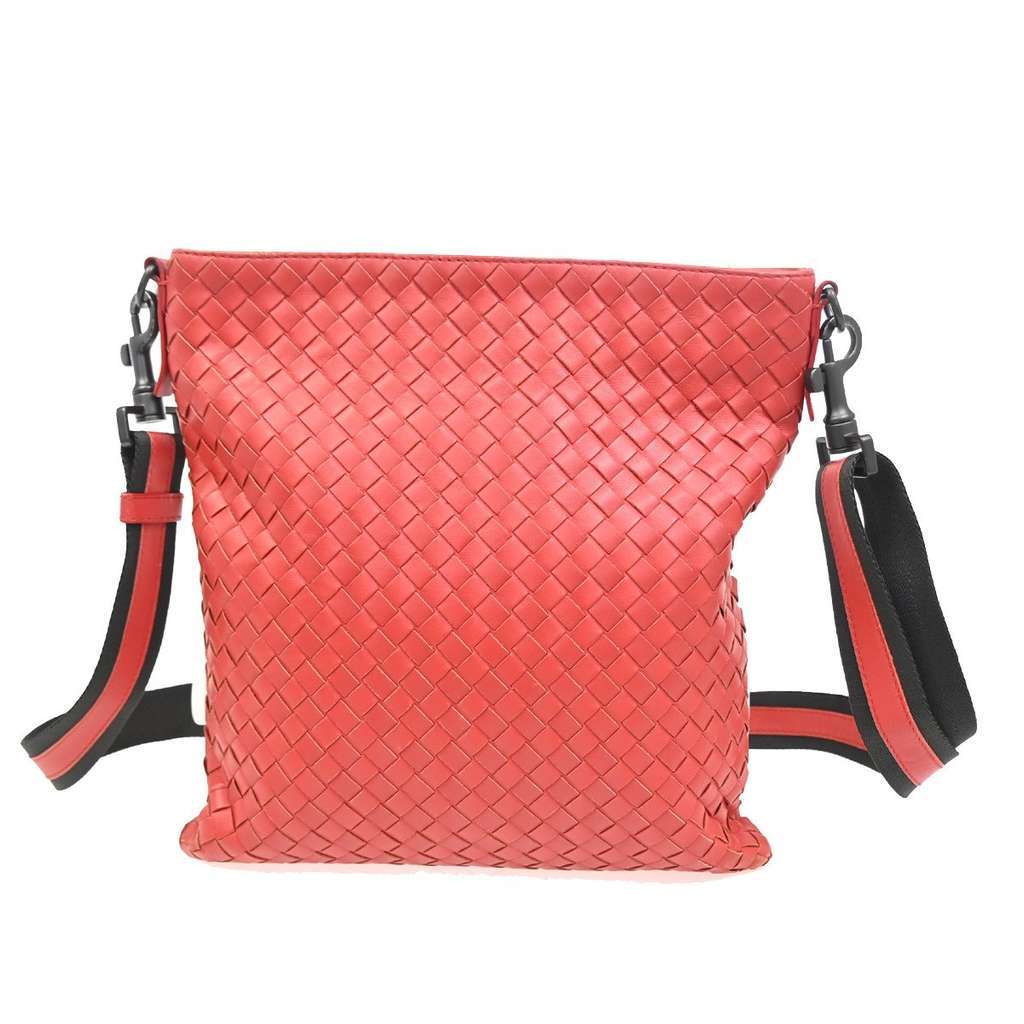 Bottega Veneta Flat Messenger Bag Red Leather Good condition - Back View