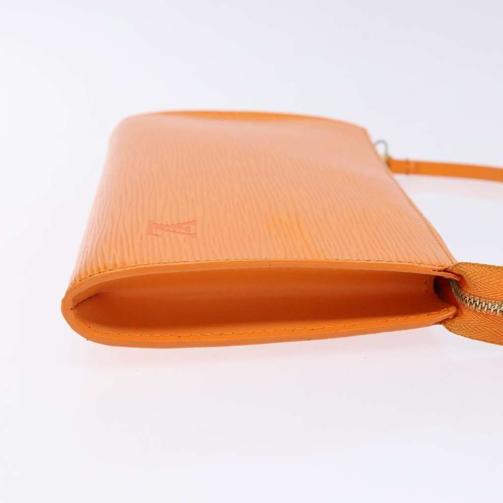 Louis Vuitton Pochette Accessoires Orange Leather Good condition - Inside View
