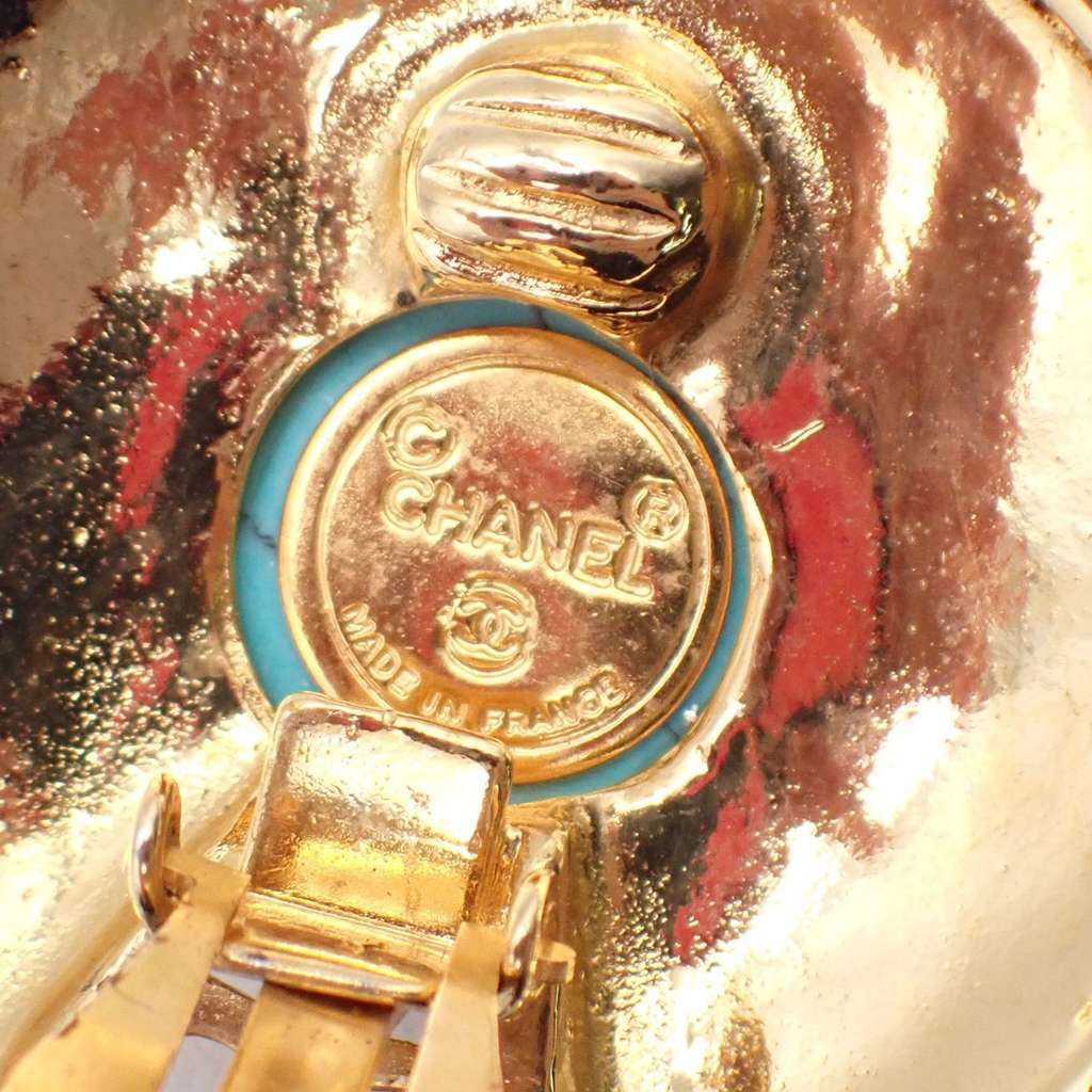Chanel Vintage Round Clip-On Earrings Gold Good condition - Box View