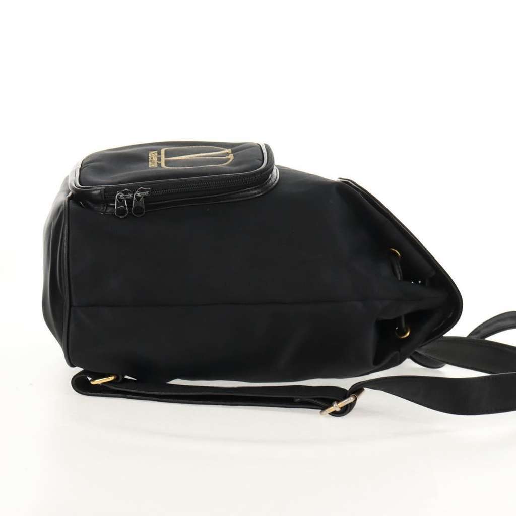 Valentino Garavani Backpack Black Good condition - Model View