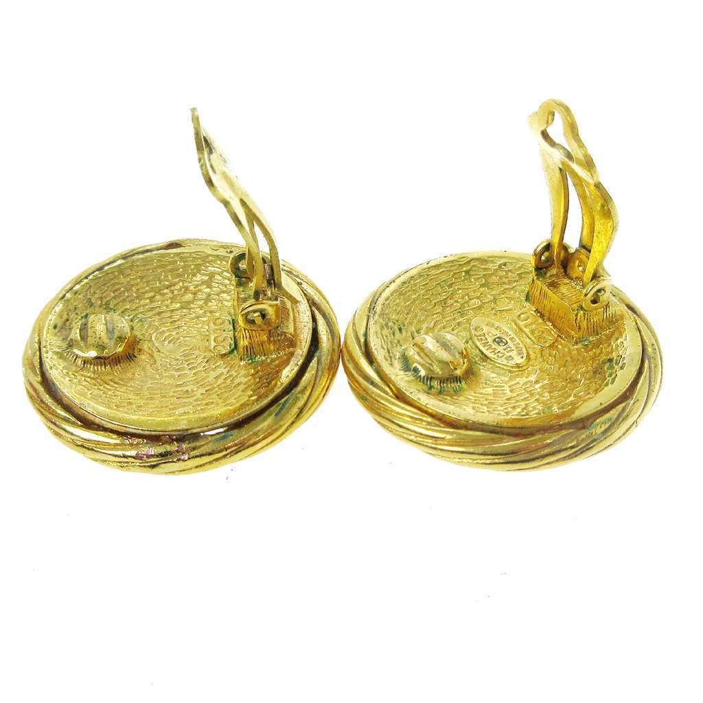 Chanel CC Button Clip-On Earrings Gold Good condition - Box View