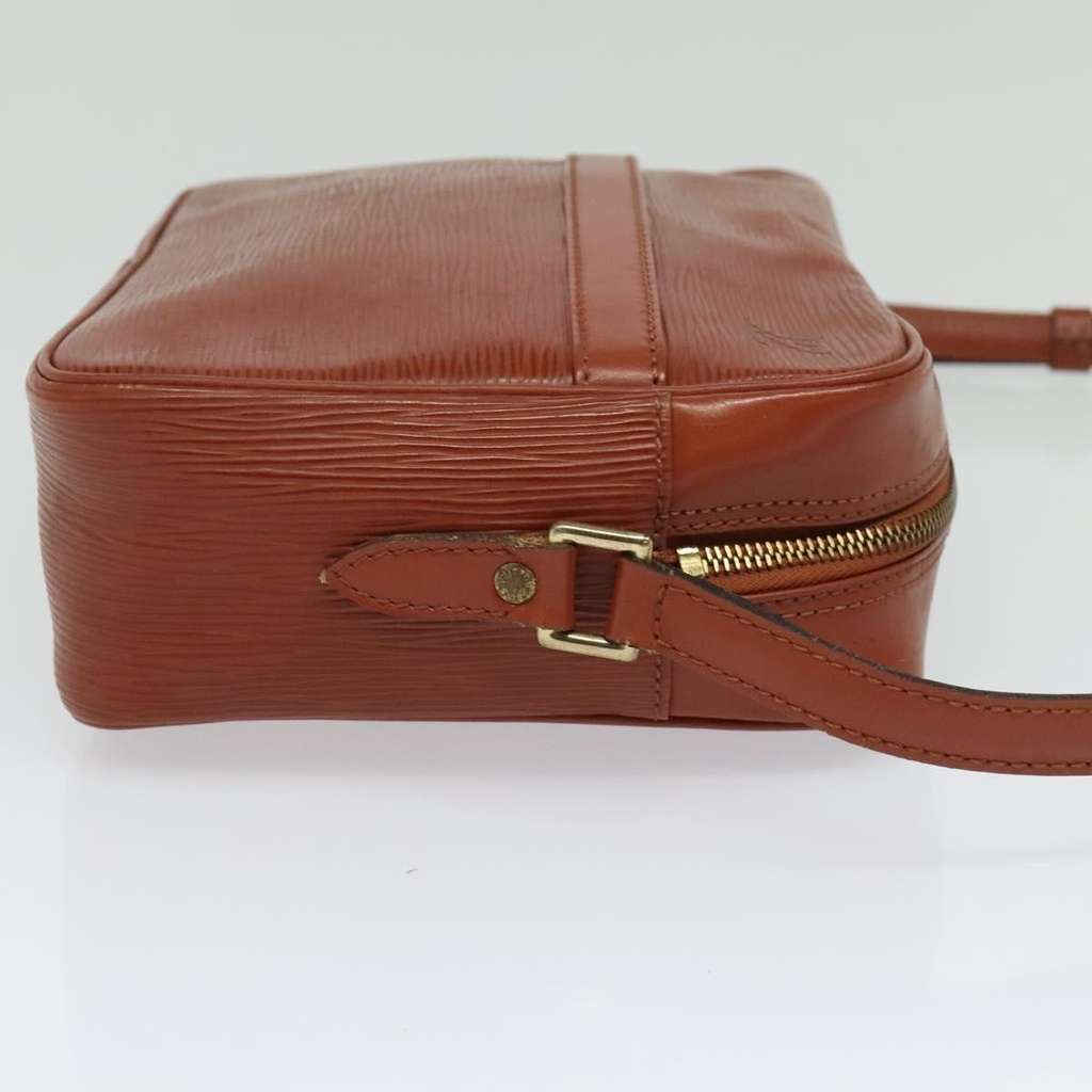 Louis Vuitton Trocadero Handbag Brown Leather Good condition - Model View