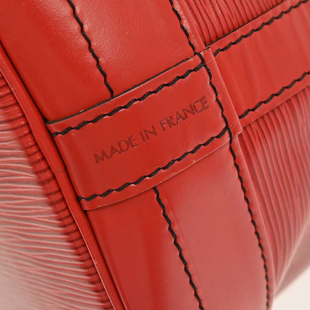 Louis Vuitton Noe Handbag Red Leather Fair condition - Box View