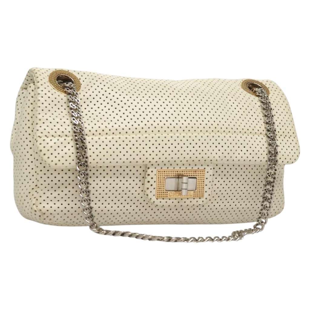 Chanel Reissue 2.55 Chain Clutch White Leather Fair condition - Inside View