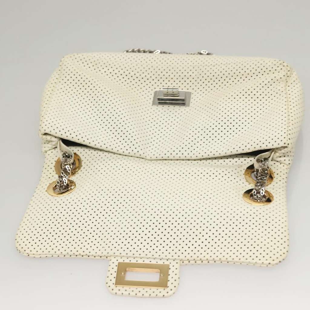 Chanel Reissue 2.55 Chain Clutch White Leather Fair condition - Box View