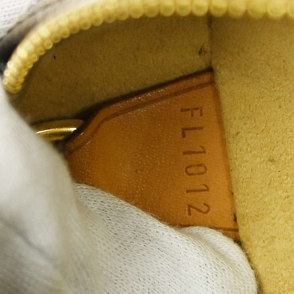 Louis Vuitton Cite Handbag Brown Canvas Fair condition - Box View