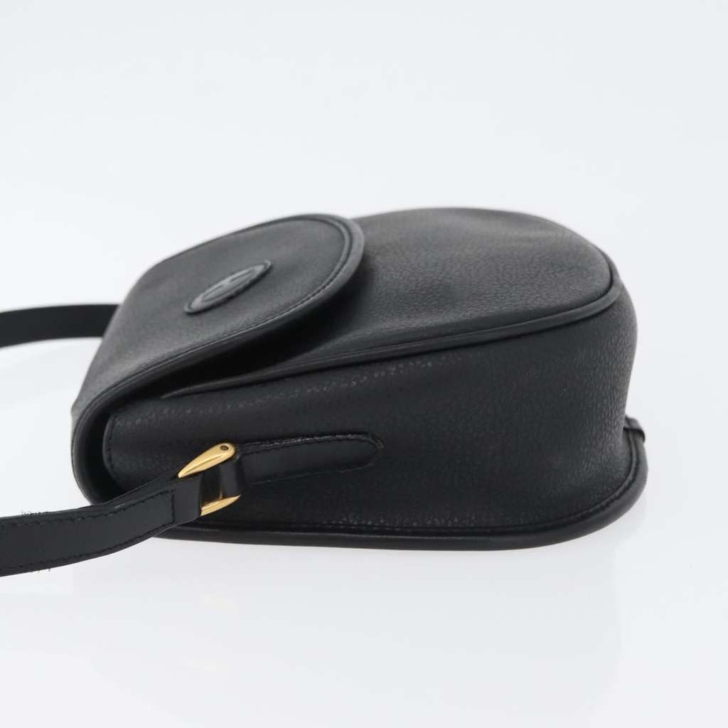 Gucci Vintage Shoulder Bag Black Leather Good condition - Model View