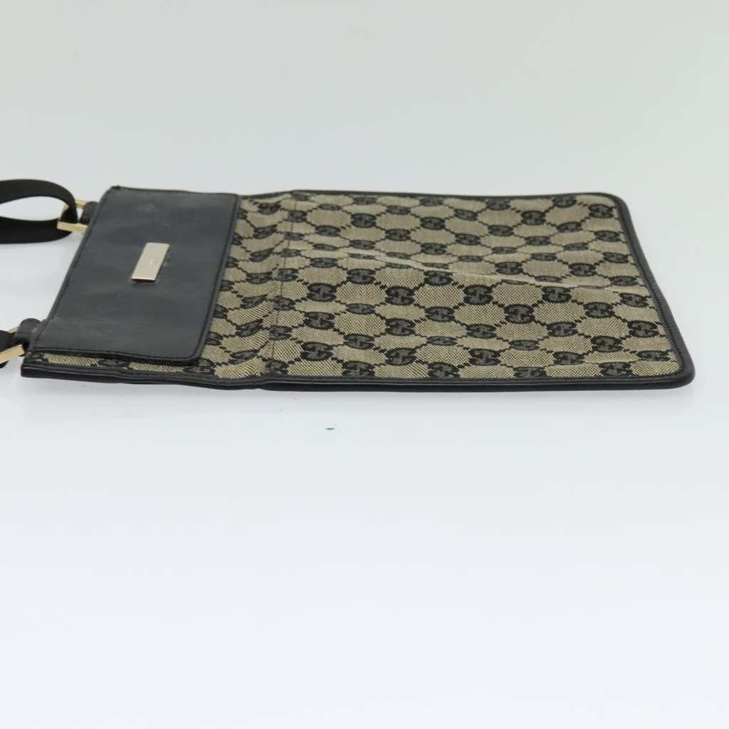 Gucci Front Pocket Messenger Beige Canvas Good condition - Inside View