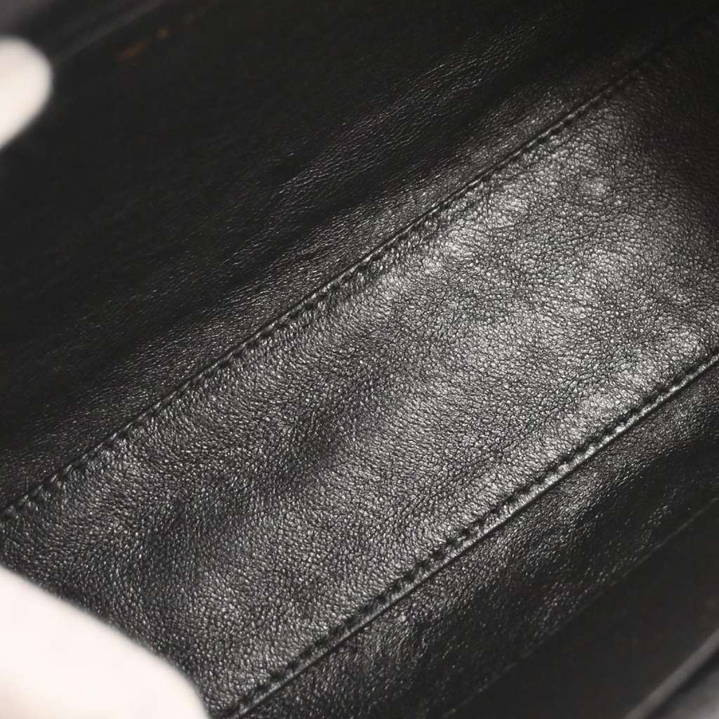 Chanel Vintage Chain Frame Bag Black Leather Good condition - Inside View