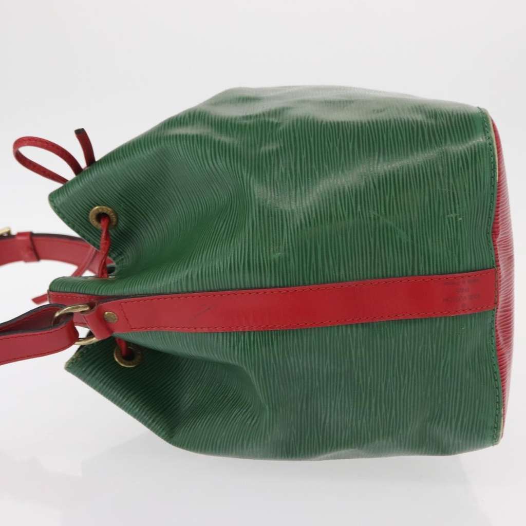 Louis Vuitton Bicolor Petit Noe Handbag Green Leather Fair condition - Model View