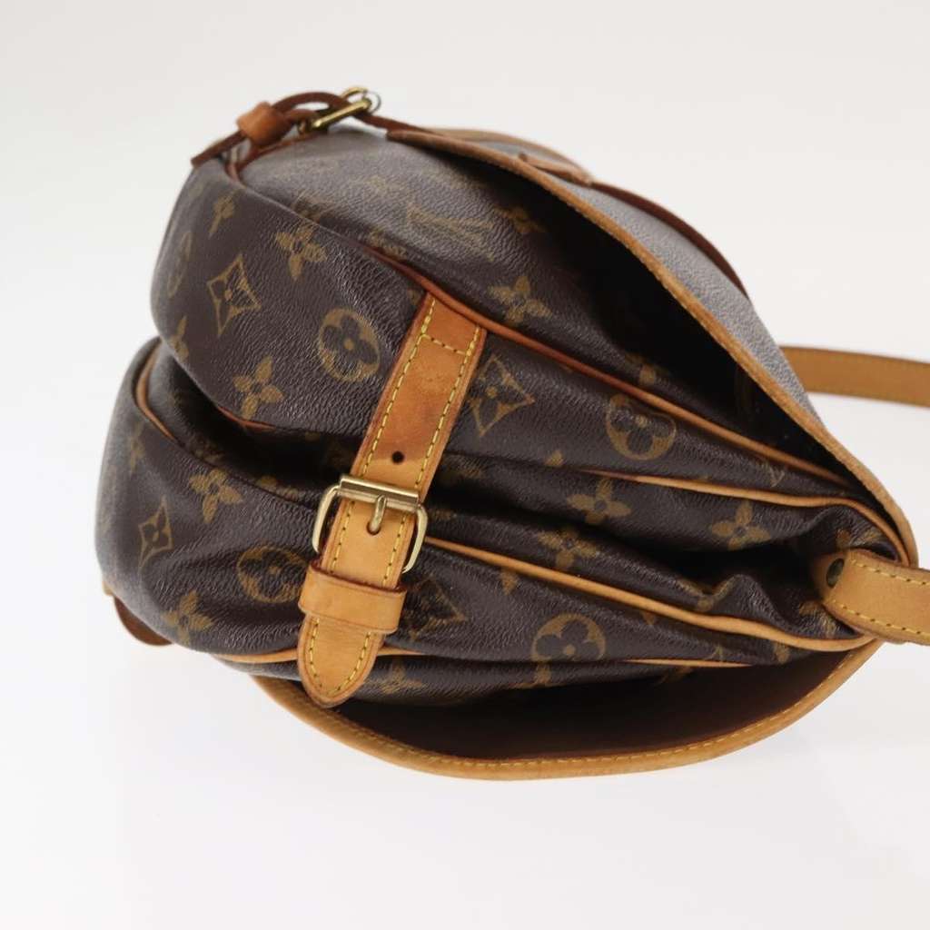 Louis Vuitton Saumur Handbag Brown Canvas Good condition - Inside View
