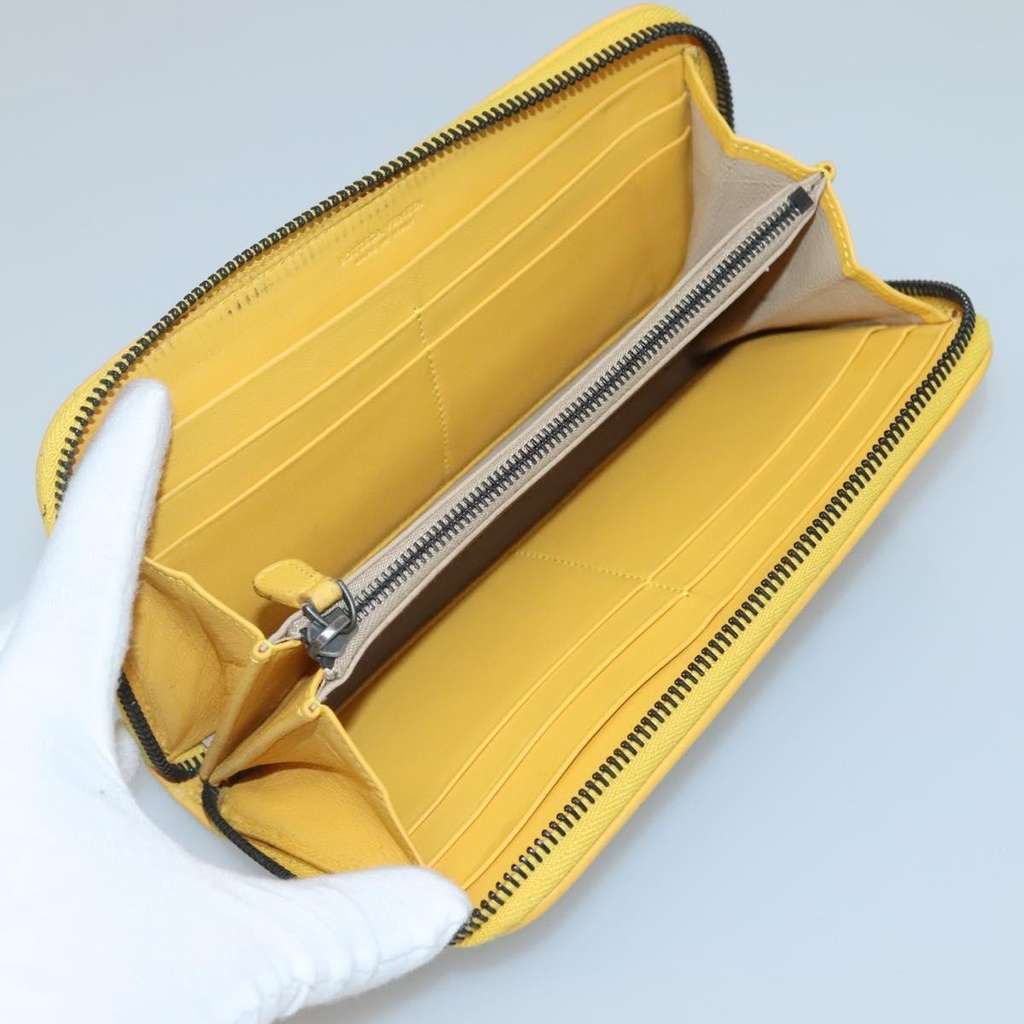 Bottega Veneta Intrecciato Long Zip  Wallet Beige Leather Good condition - Box View