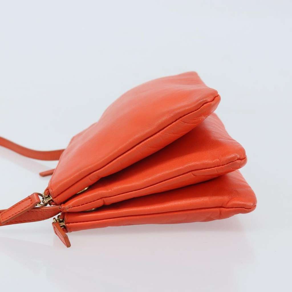 Celine Trio Crossbody Bag Orange Leather Good condition - Model View