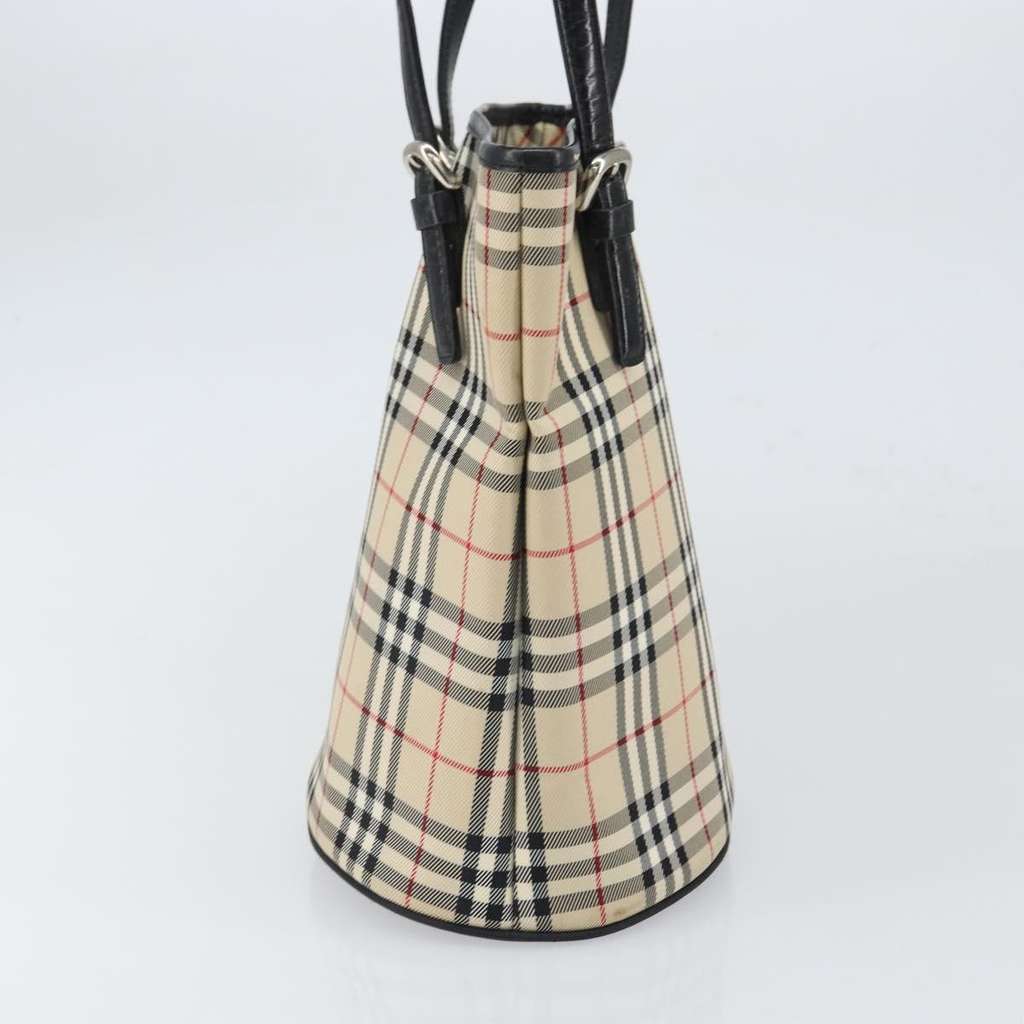 Burberry Nova Check Tote Beige Good condition - Model View