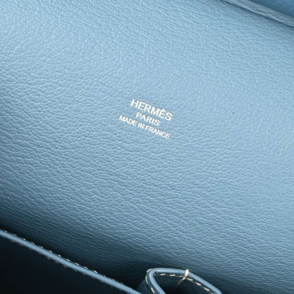 Hermès Jypsiere Bag Blue Leather Good condition - Model View