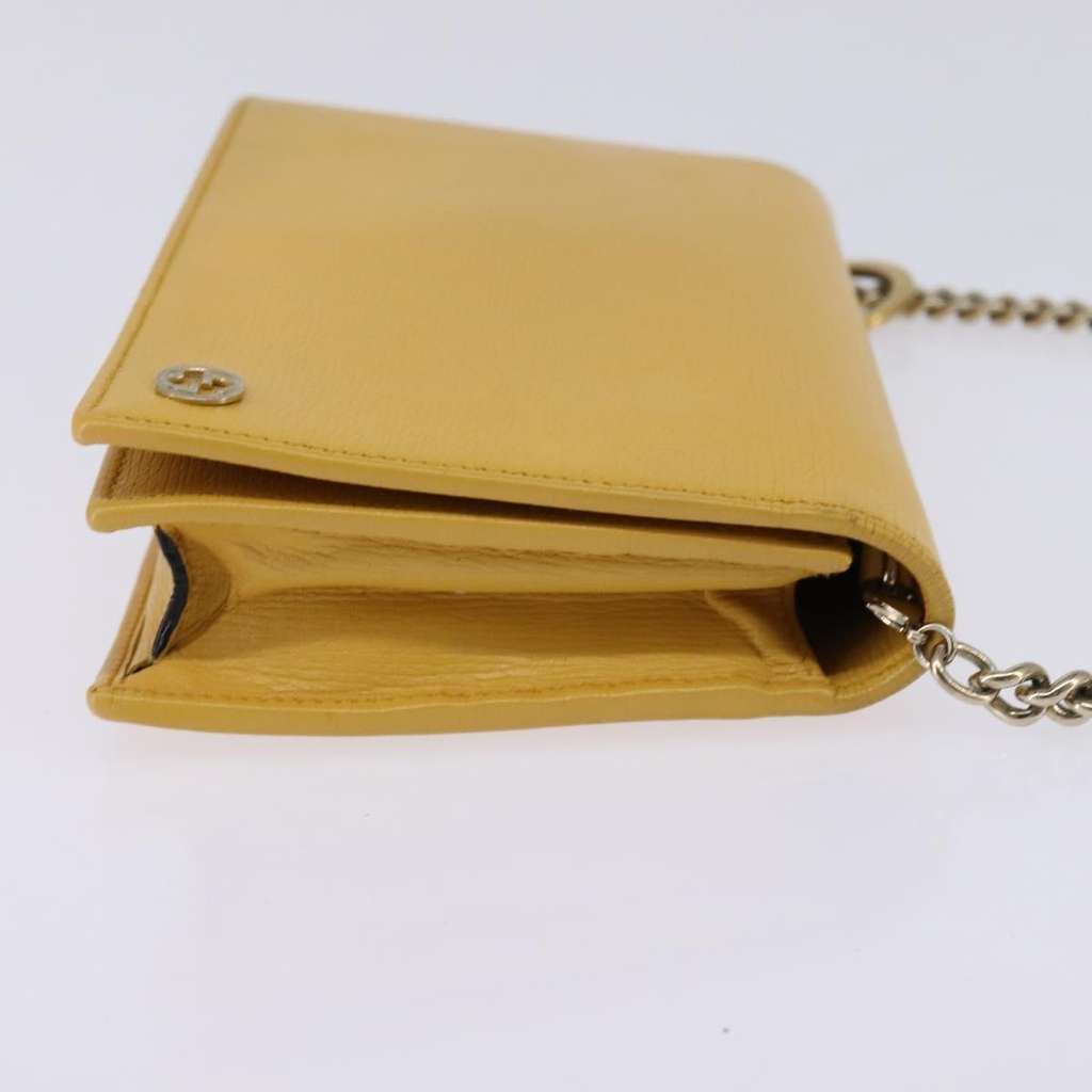 Gucci Betty Chain Wallet Yellow Leather Good condition - Model View
