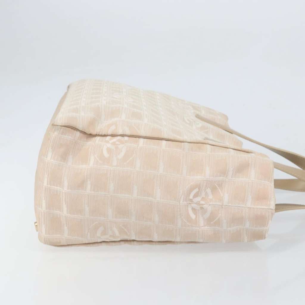 Chanel Travel Line Tote Beige Good condition - Inside View