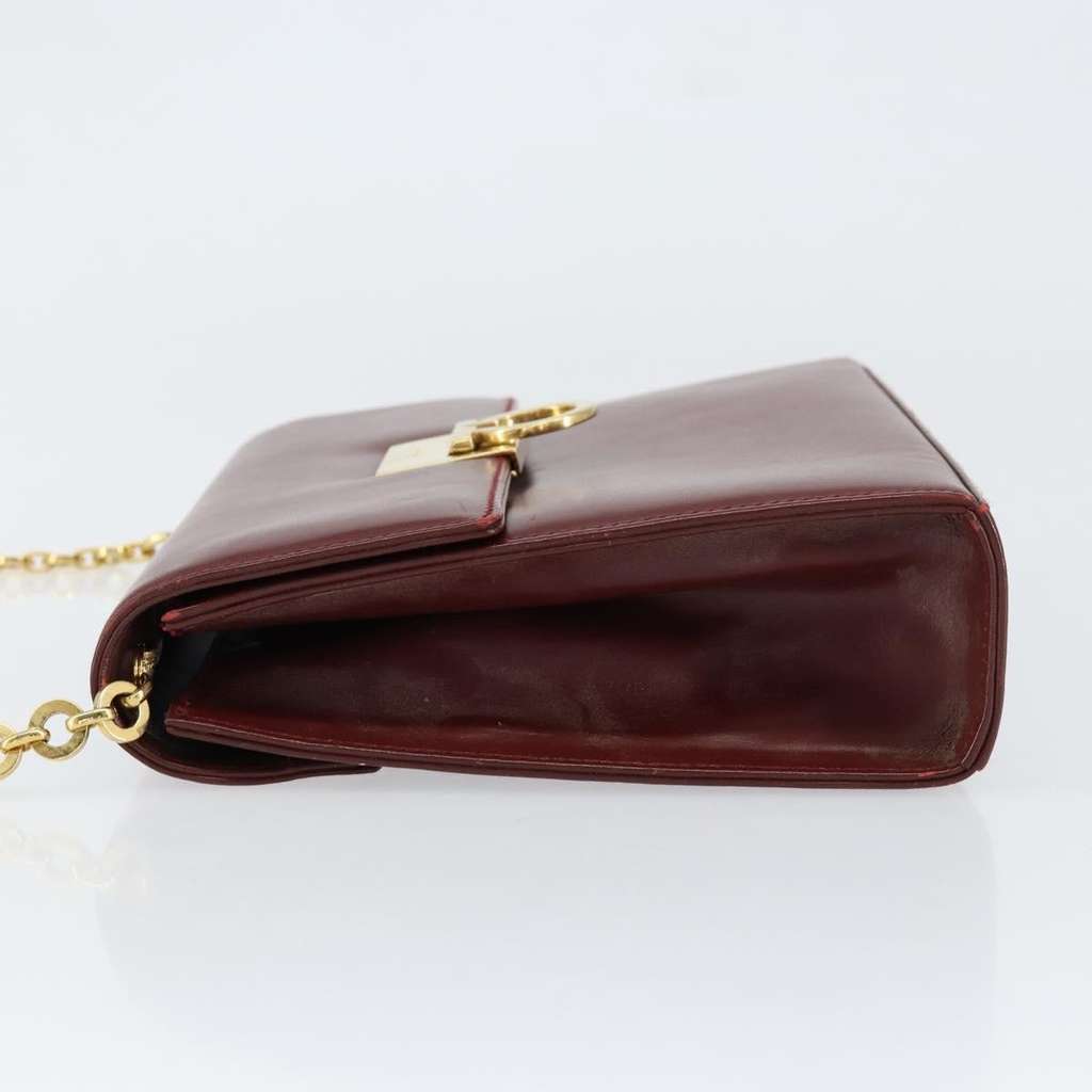 Salvatore Ferragamo Vintage Gancini Chain Shoulder Bag Burgundy Leather Good condition - Model View