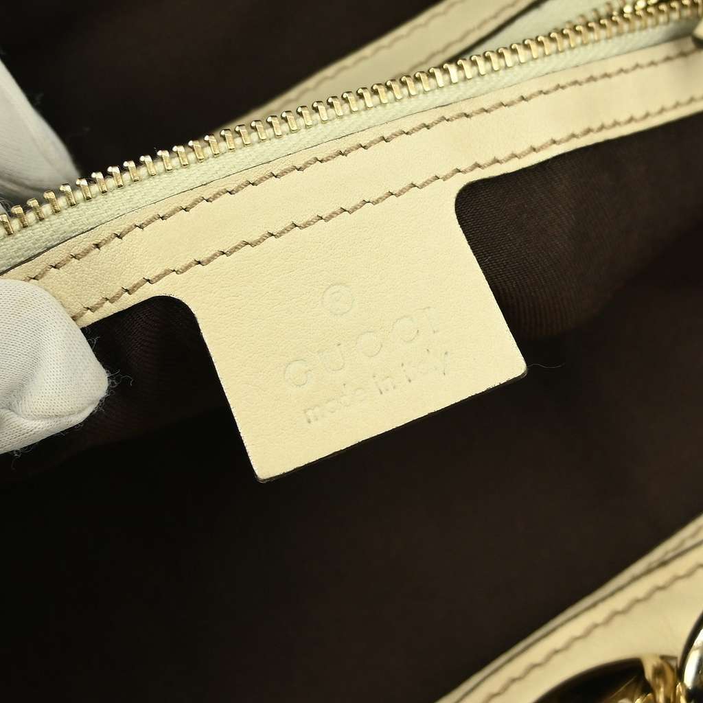 Gucci Wave Hobo Brown Canvas Good condition - Model View