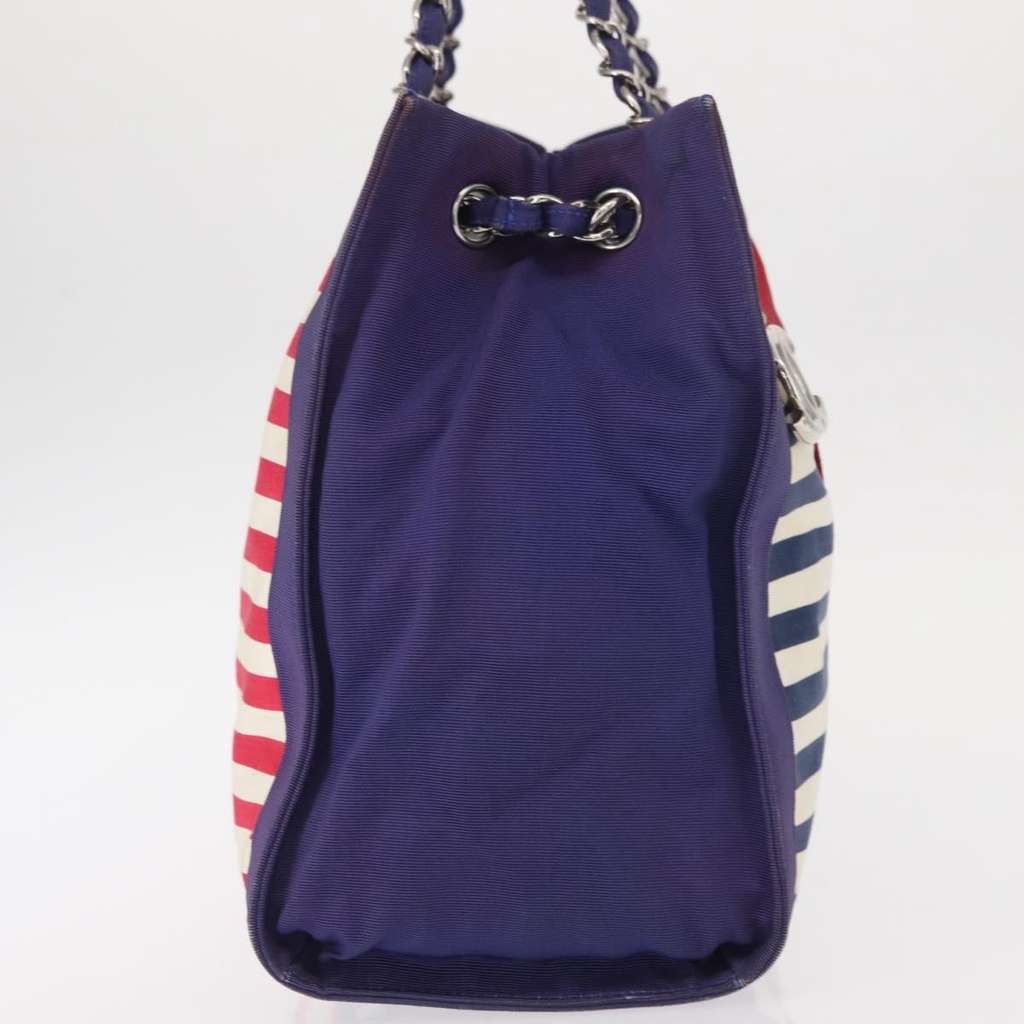 Chanel Mariniere Chain Tote Navy Canvas Good condition - Model View