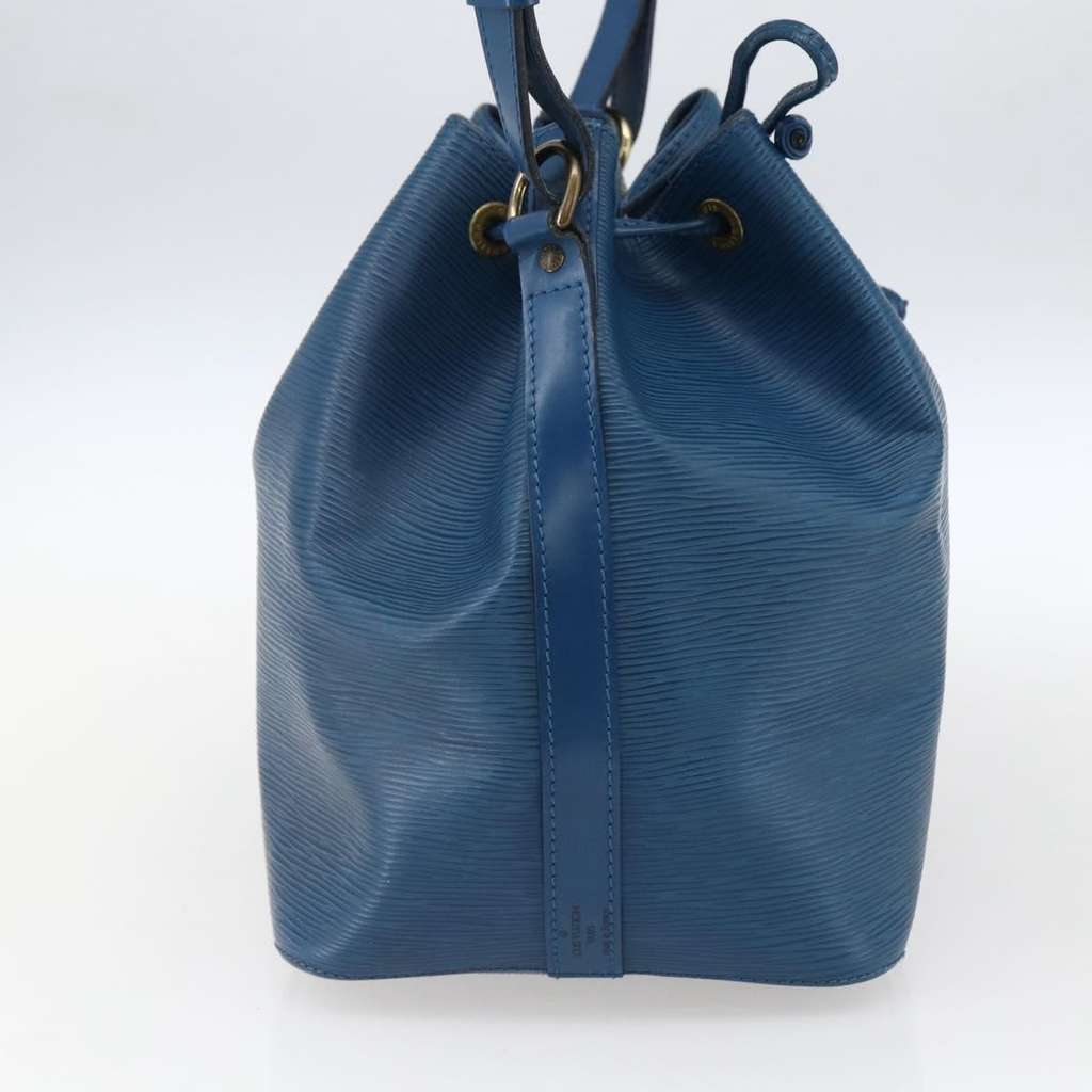 Louis Vuitton Petit Noe Handbag Blue Leather Good condition - Inside View
